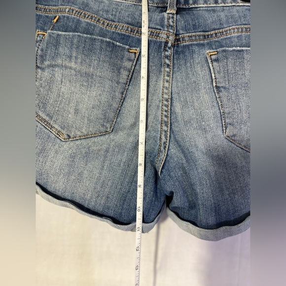 Mossimo size 4 jeans shorts - Picture 2 of 10